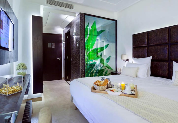 https://image.resabooking.com/images/hotel/Business_Hotel_Tunis_.jpg