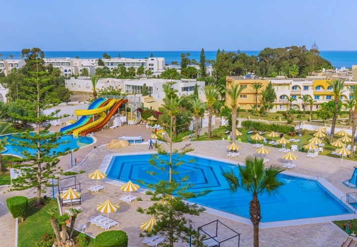 Riviera hotel & aquapark
